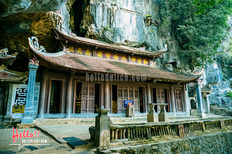 Chùa Trung Bích Động