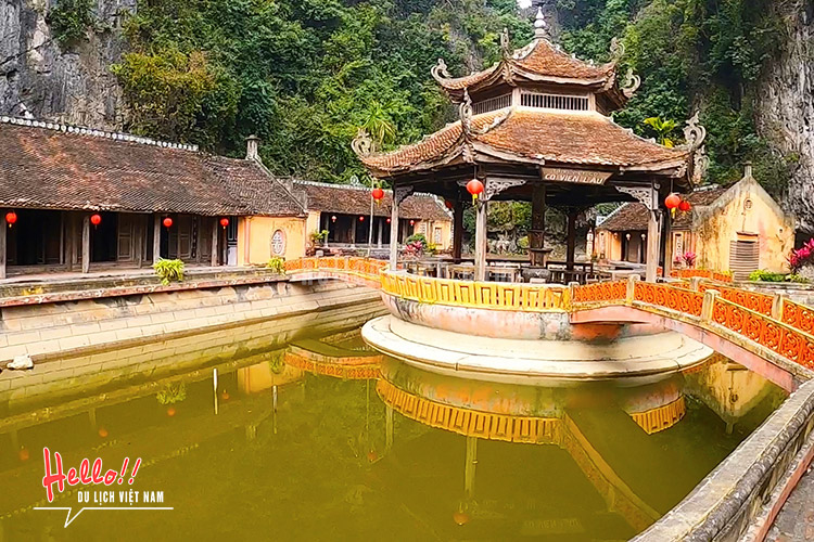 Các địa điểm xung quanh Tam Cốc - Bích Động Ninh Bình